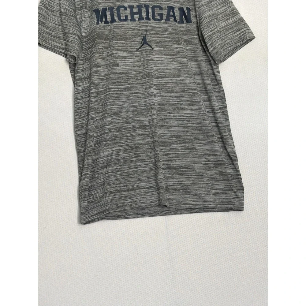 Jordan Michigan Wolverines Dri-FIT Grey Space Dye T-Shirt Small Jumpman NCAA